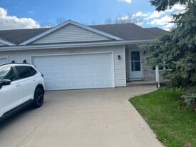 Building Photo - 2059 Schanock Dr