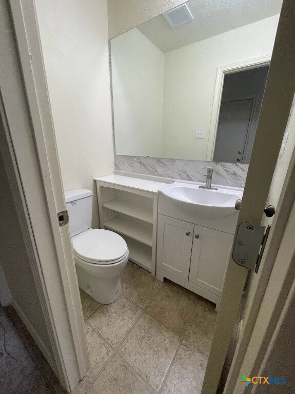 Building Photo - 664 Northern Lights Dr