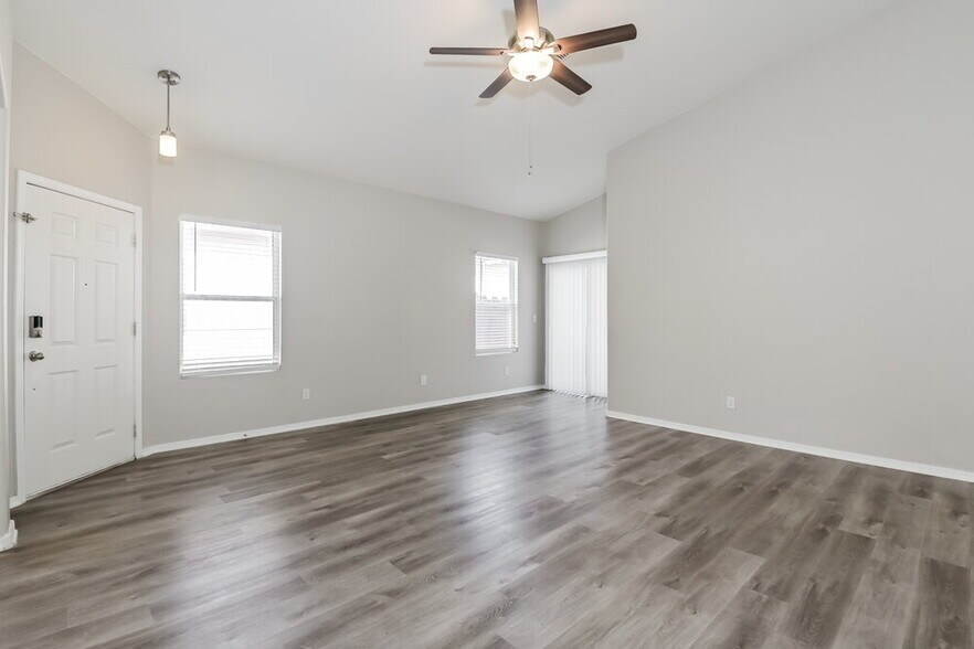 Building Photo - 7431 W Dream Maker Pl