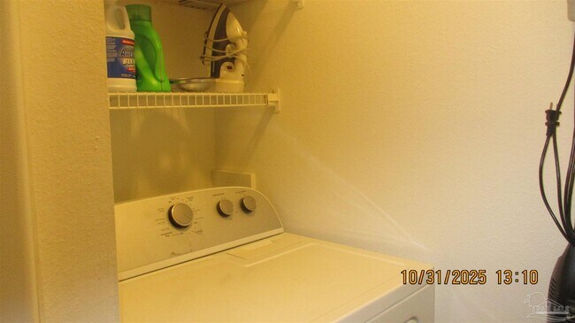 Building Photo - 501 E Burgess Rd