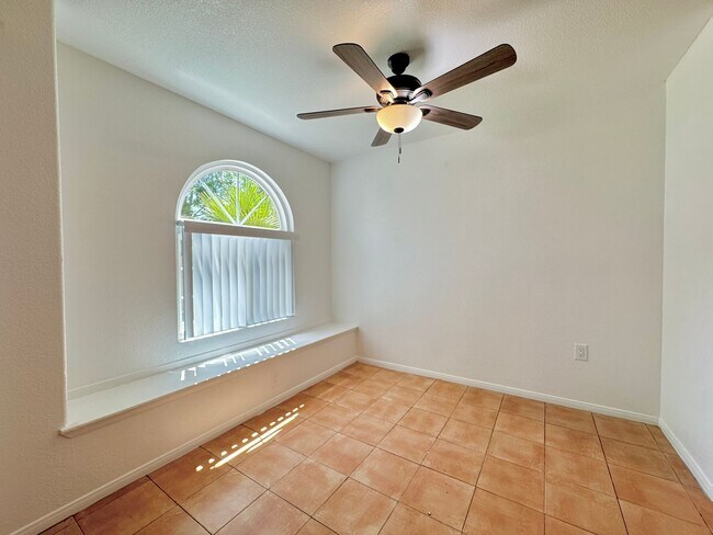 Building Photo - 3145 E Flamingo Rd