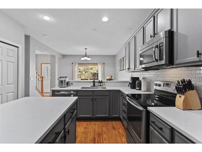 Building Photo - 1509 111th Dr NE