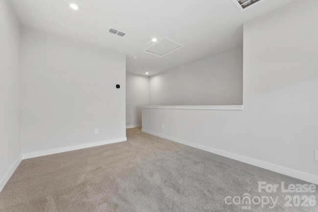 Building Photo - 440 Spearfield Ln