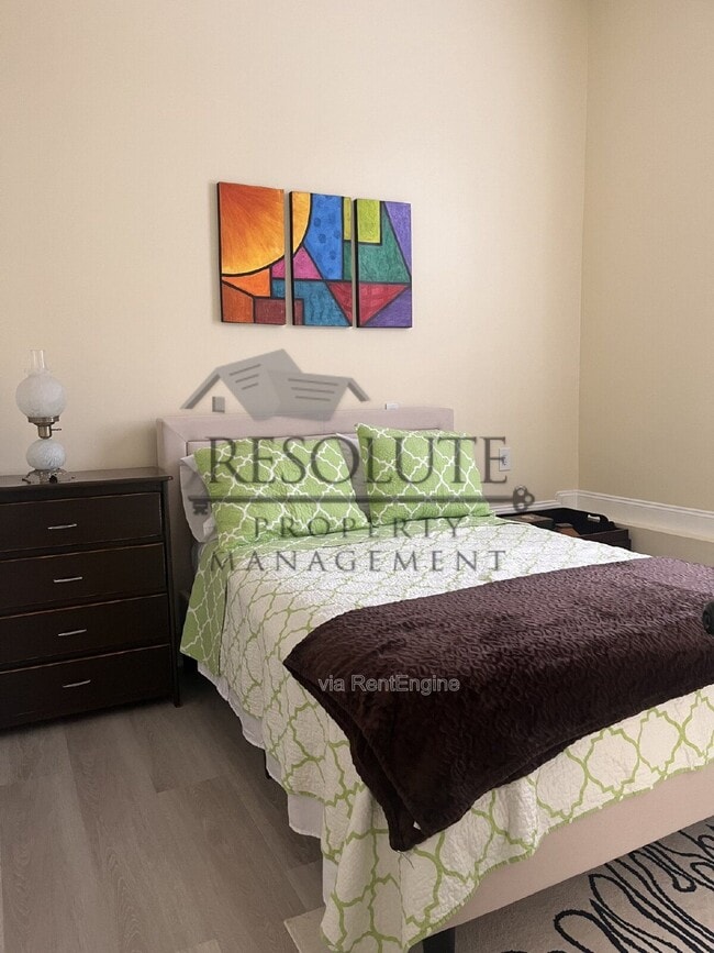 Building Photo - 6009 Garrett Rd