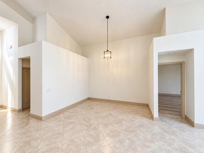 Building Photo - 6841 NW 81st Ct