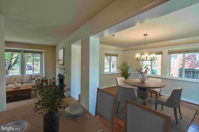 Building Photo - 495 N Pickett St