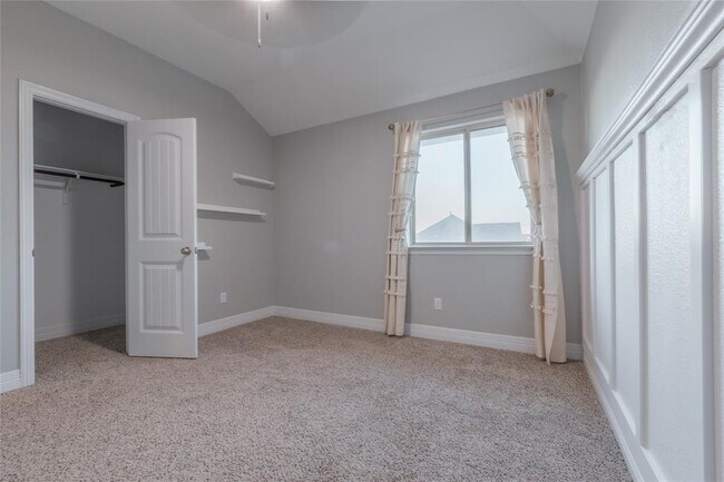 Building Photo - 1016 Teravista Crossing