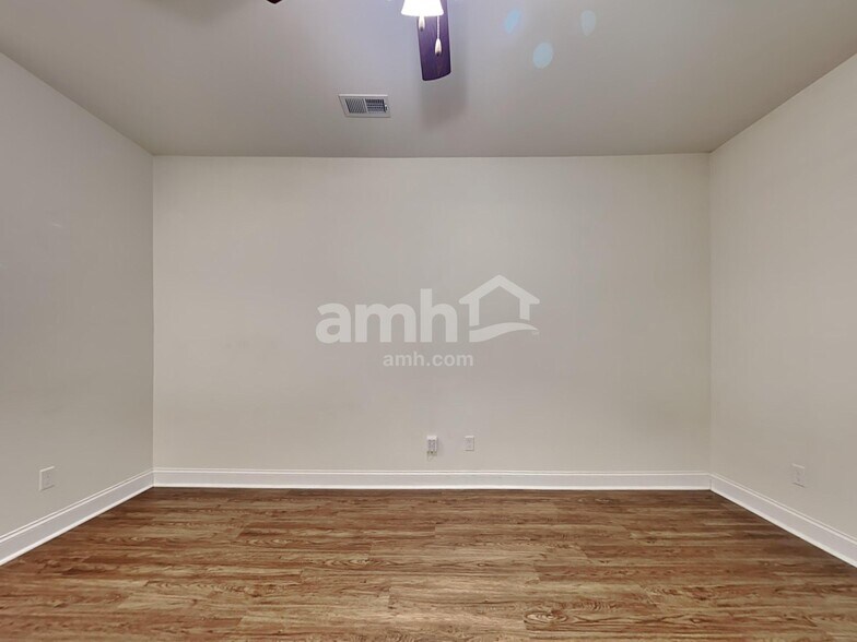 Building Photo - 126 County Rd S-18-537