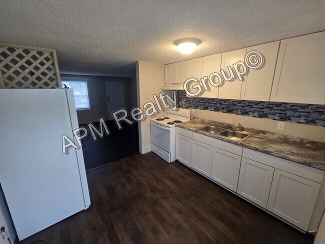 Primary Photo - Renovated apartment in Earlwood