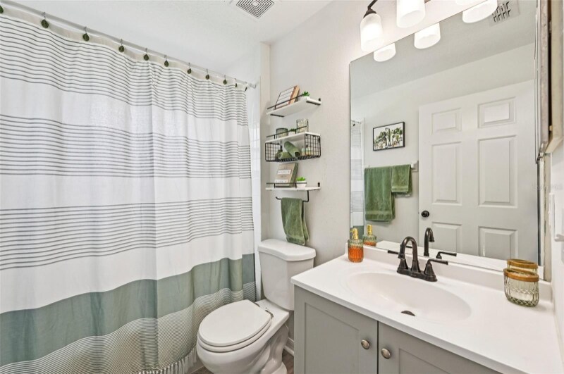 Building Photo - 2122 Pleasure Run Dr