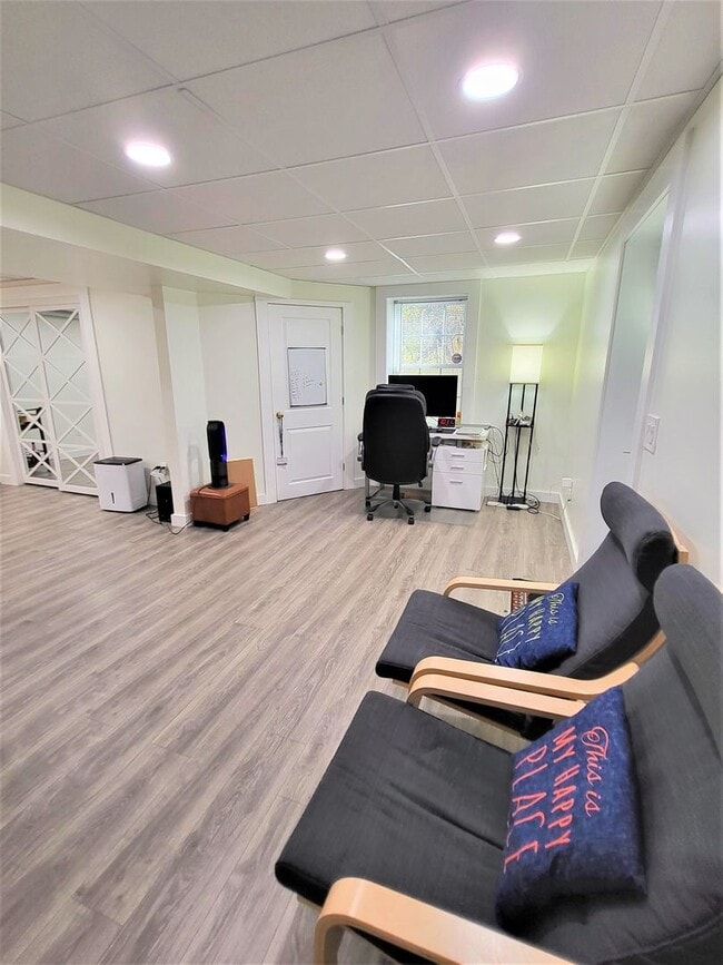 Building Photo - ****Cumberland Single Family – $2,795****