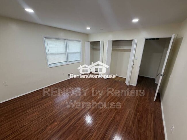 Building Photo - 5705 Fieldview Ct