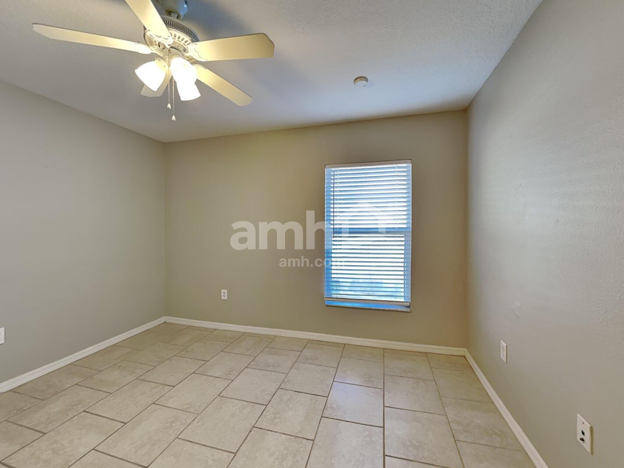 Building Photo - 10519 Sedgebrook Dr