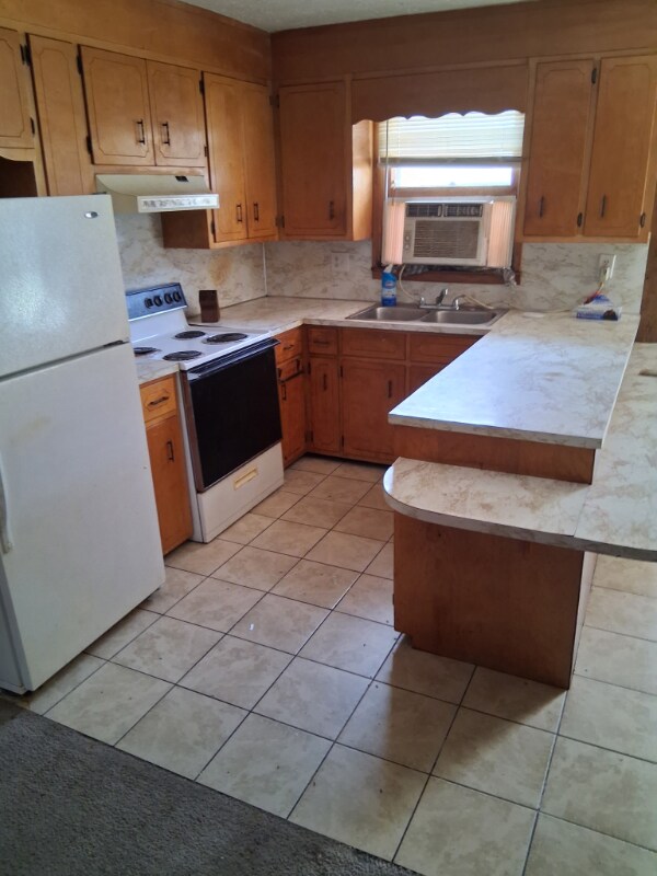 Building Photo - 3362-3362 Normandy Park Rd