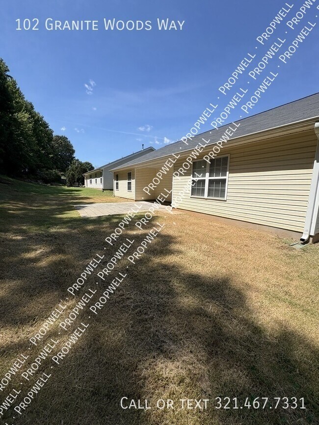 Building Photo - 102 Granite Woods Way