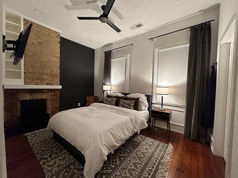 Building Photo - 108 E Anderson St