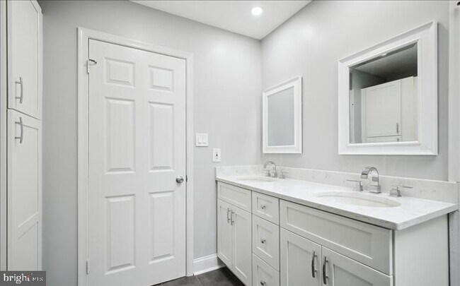 Building Photo - 3970 Burning Bush Ct