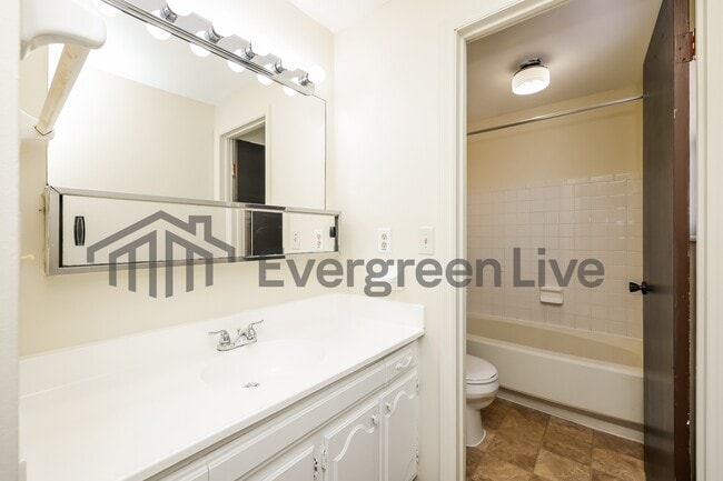 Building Photo - Coming Soon!