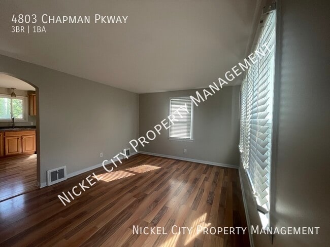Building Photo - 4803 Chapman Pkwy