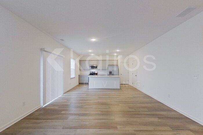 Building Photo - 213 Birch Ave