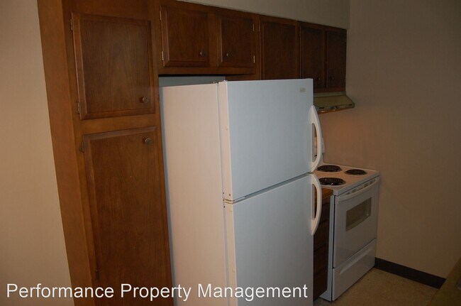 Building Photo - 401 N 57th St