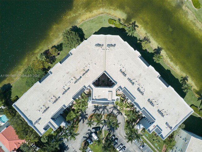 Building Photo - 10700 NW 66th St