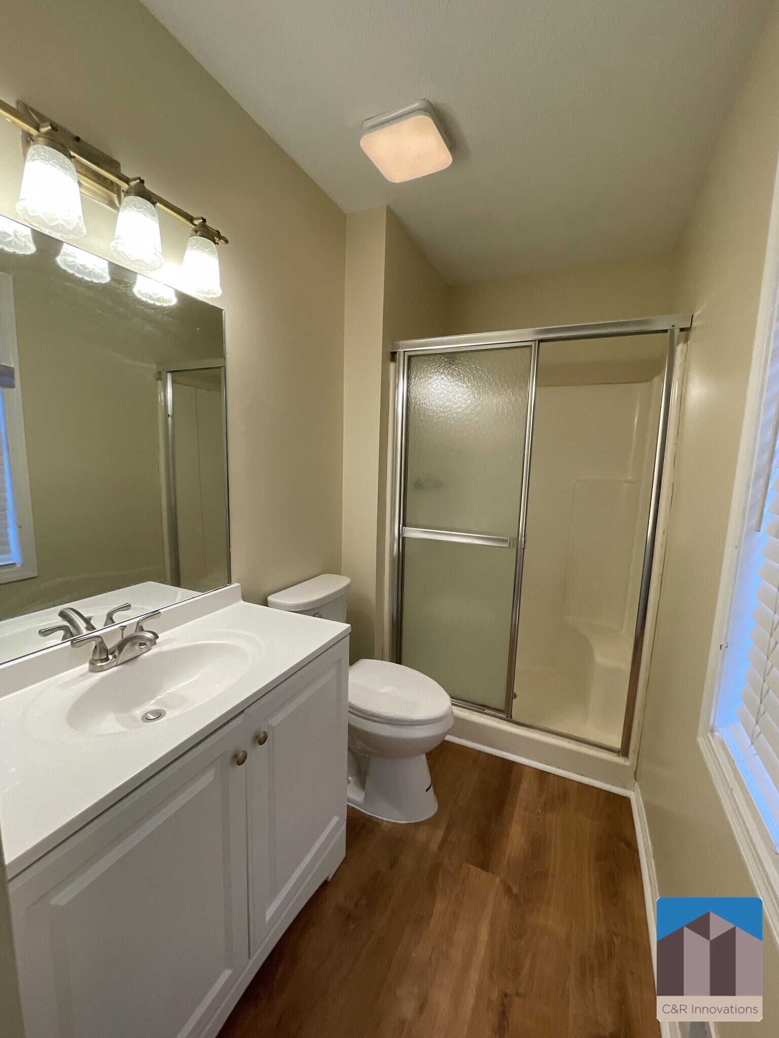 Building Photo - 2595 Woodland Dr NW