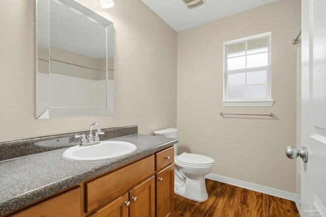 Building Photo - 4712 Thousand Oaks Blvd