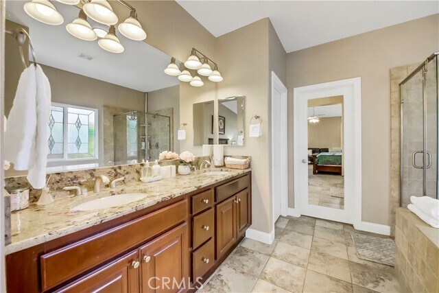 Building Photo - 41424 Trumble Ct