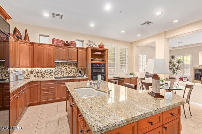 Building Photo - 9154 E Mohawk Ln