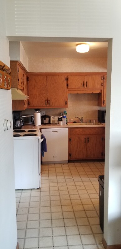 Building Photo - 929 N 123rd St