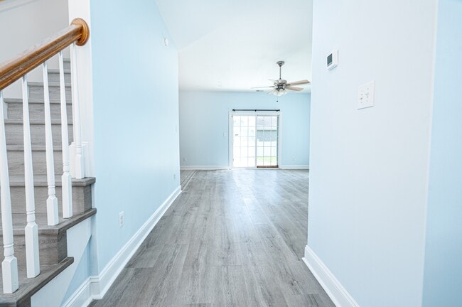 Building Photo - 2807 Walter Dr
