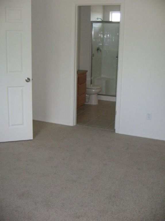 Master Bedroom with Attached Bath & Walk in Closet - 440B Laguna Dr