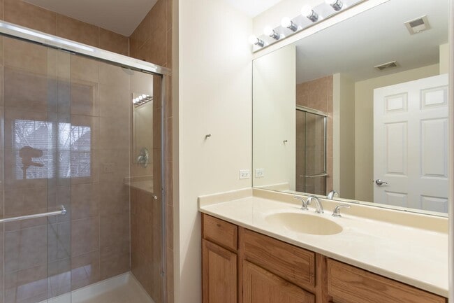 Building Photo - 708 Telluride Ct