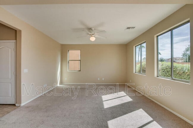 Building Photo - 6917 W St Charles Ave