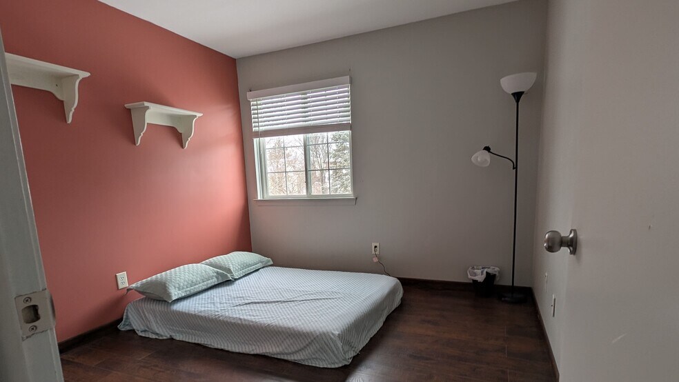 Bedroom 1 - 1617 Norton Creek Blvd