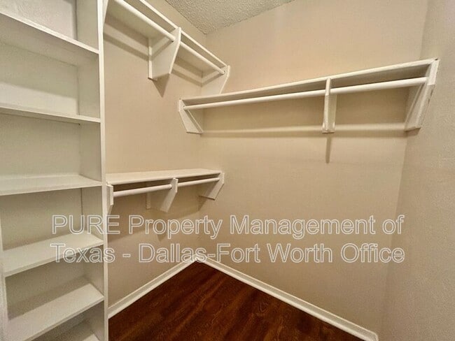 Building Photo - 4707 Burning Springs Dr