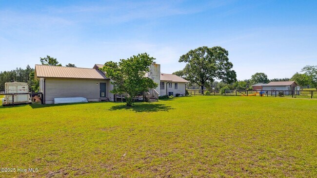 Building Photo - 13104 US-15