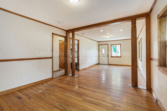 Building Photo - 531 Delaware St SE