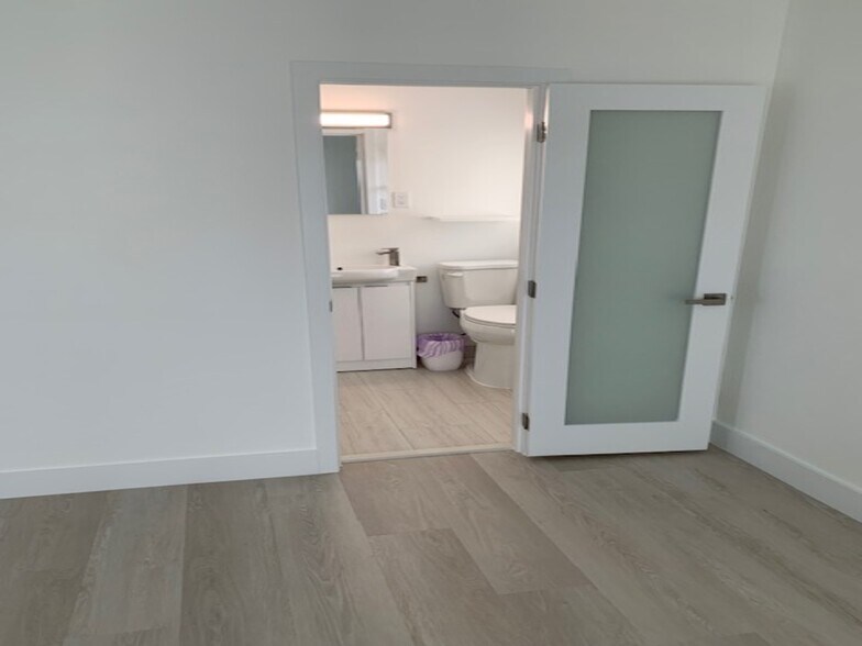 Second Bedroom/Office Bathroom Entrance - 1410 S Ocean Blvd