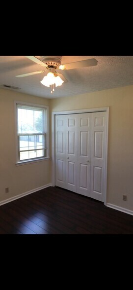 Building Photo - 392 Albright Ln