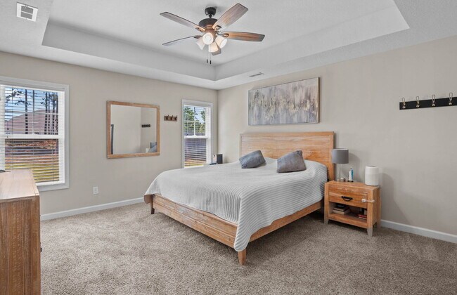 Building Photo - Charming 3-Bedroom Home with Bonus Room in...