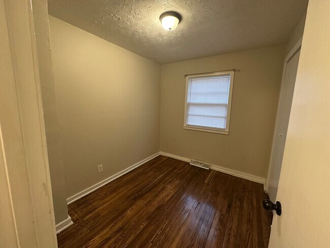 Building Photo - One Level Ranch In Rustburg