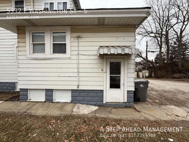 Building Photo - 5332 E Washington St