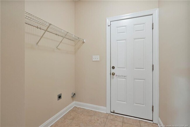 Building Photo - 2813 Franciscan Dr