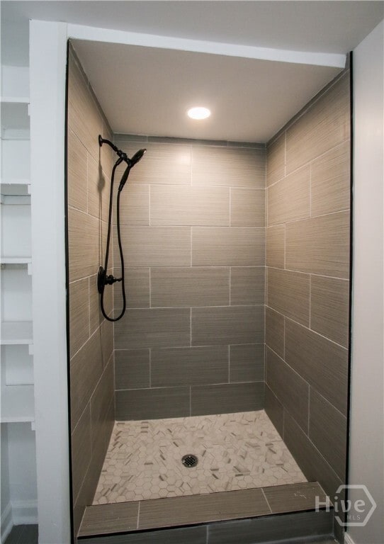 Building Photo - 1904 E 51st St