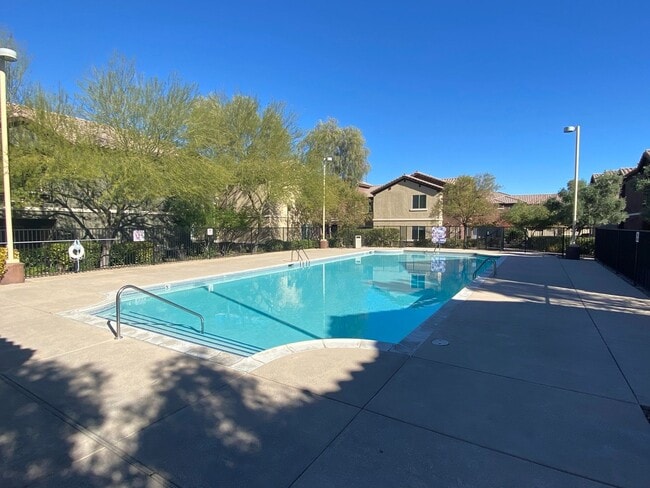 Building Photo - First Floor Unit with 2 Car Garage with Di...