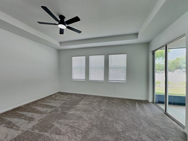 Building Photo - 3132 Country Side Dr