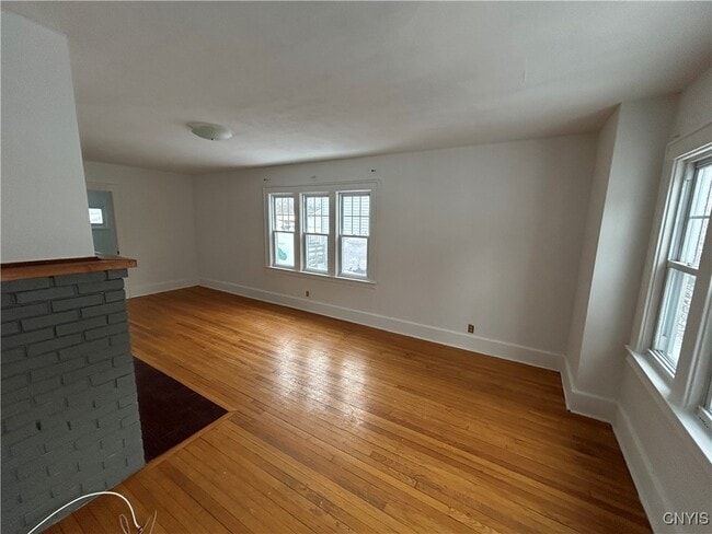 Building Photo - 110 Homewood Dr