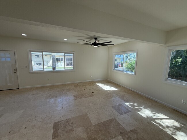 Building Photo - 51-476-476 Lihimauna Rd